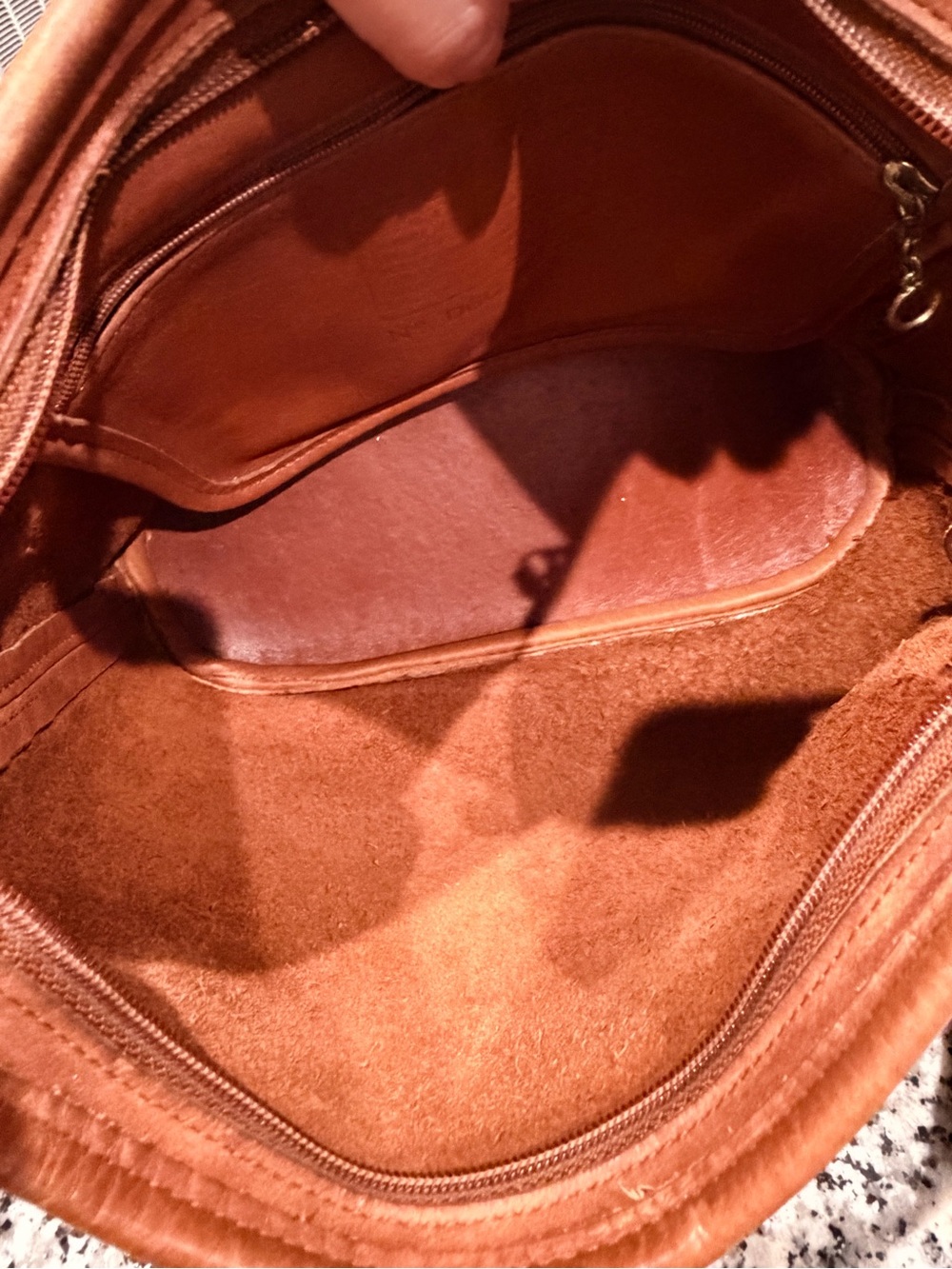 Vintage Coach Leather Crossbody Bag - Picture 4 of 5